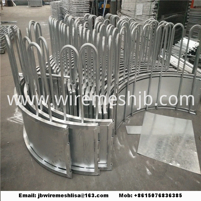 Hot Dipped Galvanized Cattle Hay Bale Feeder